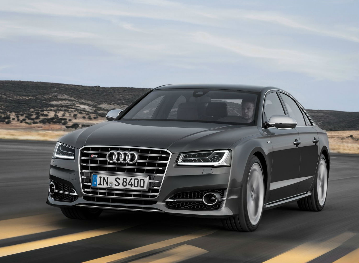 Audi S8