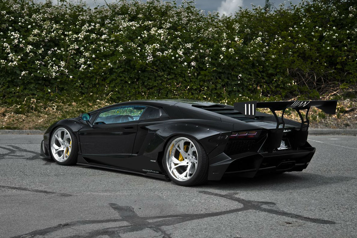 Lamborghini Aventador MAN 2