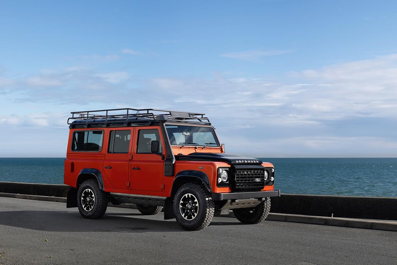 Land Rover Defender Adventure Edition