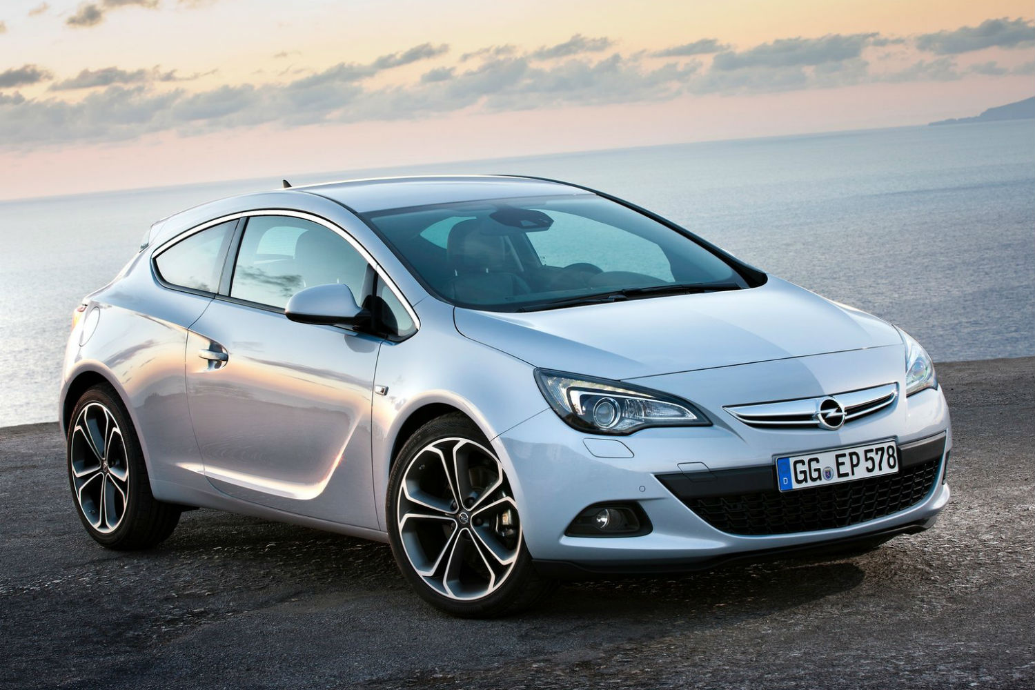 Opel Astra GTC