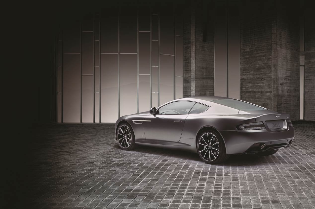 Aston Martin DB9 GT Bond Edition 2