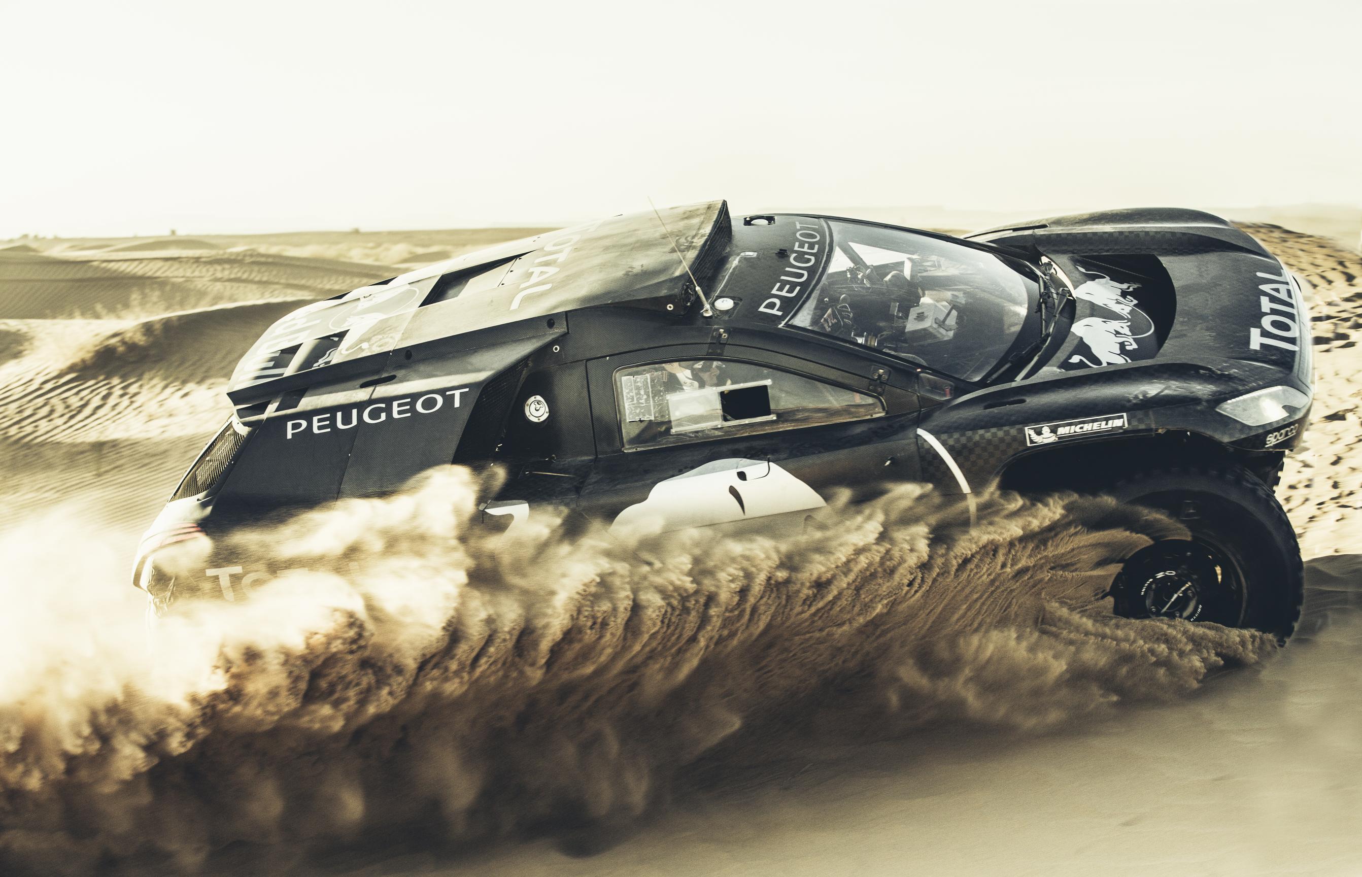 Peugeot 2008 DKR16 1