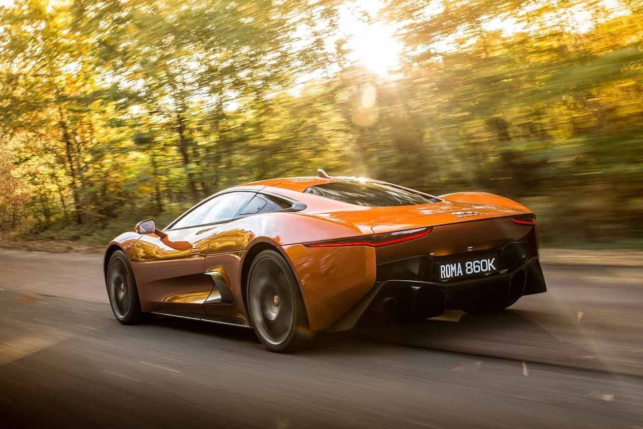 Jaguar C-X75 Bond Concept 2