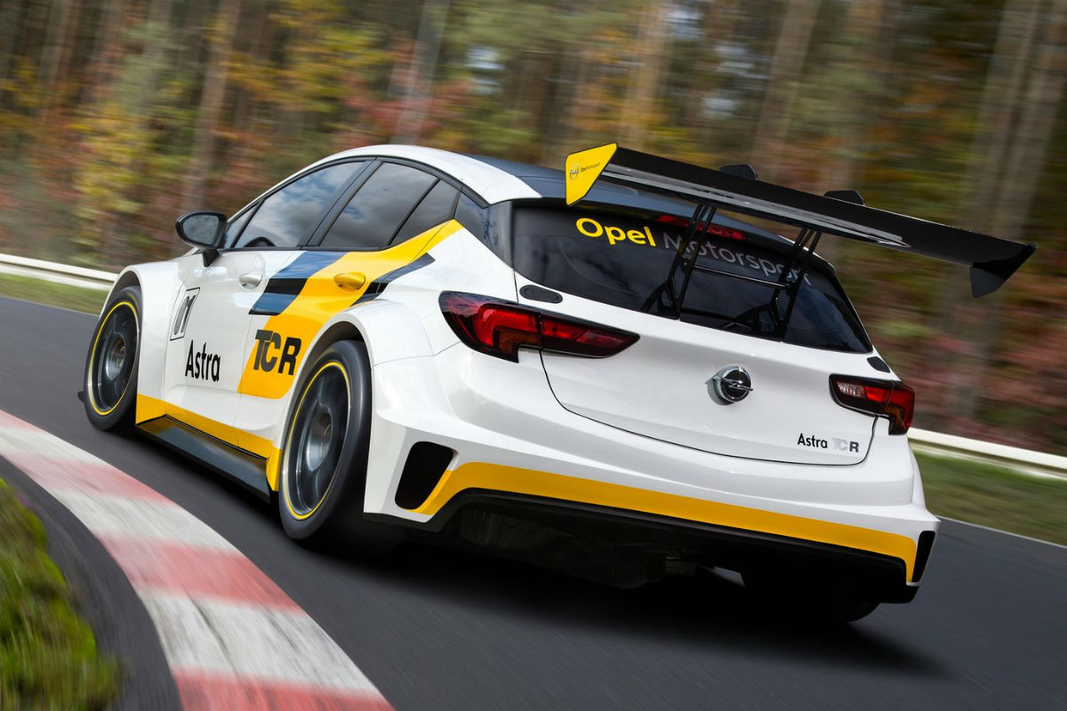 Opel Astra TCR 2