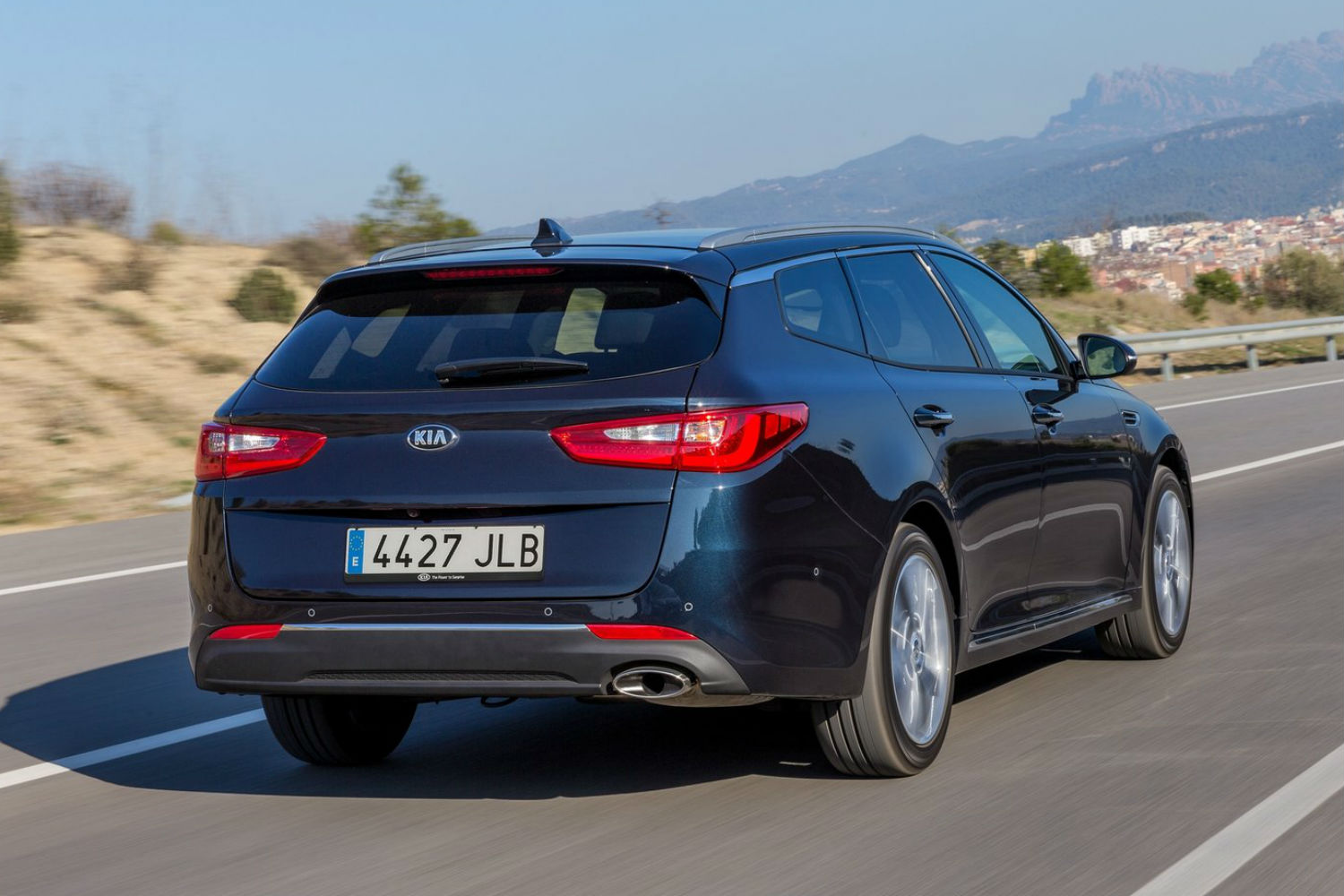 Kia Optima Sportswagon 2