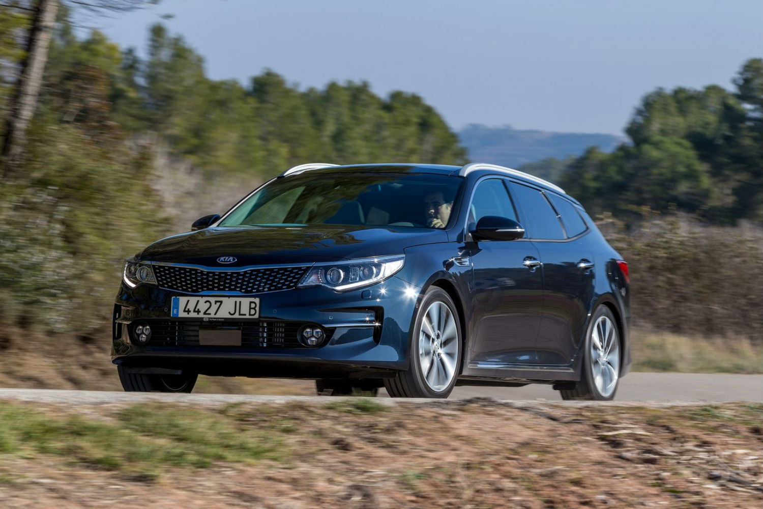 Kia Optima Sportswagon 4