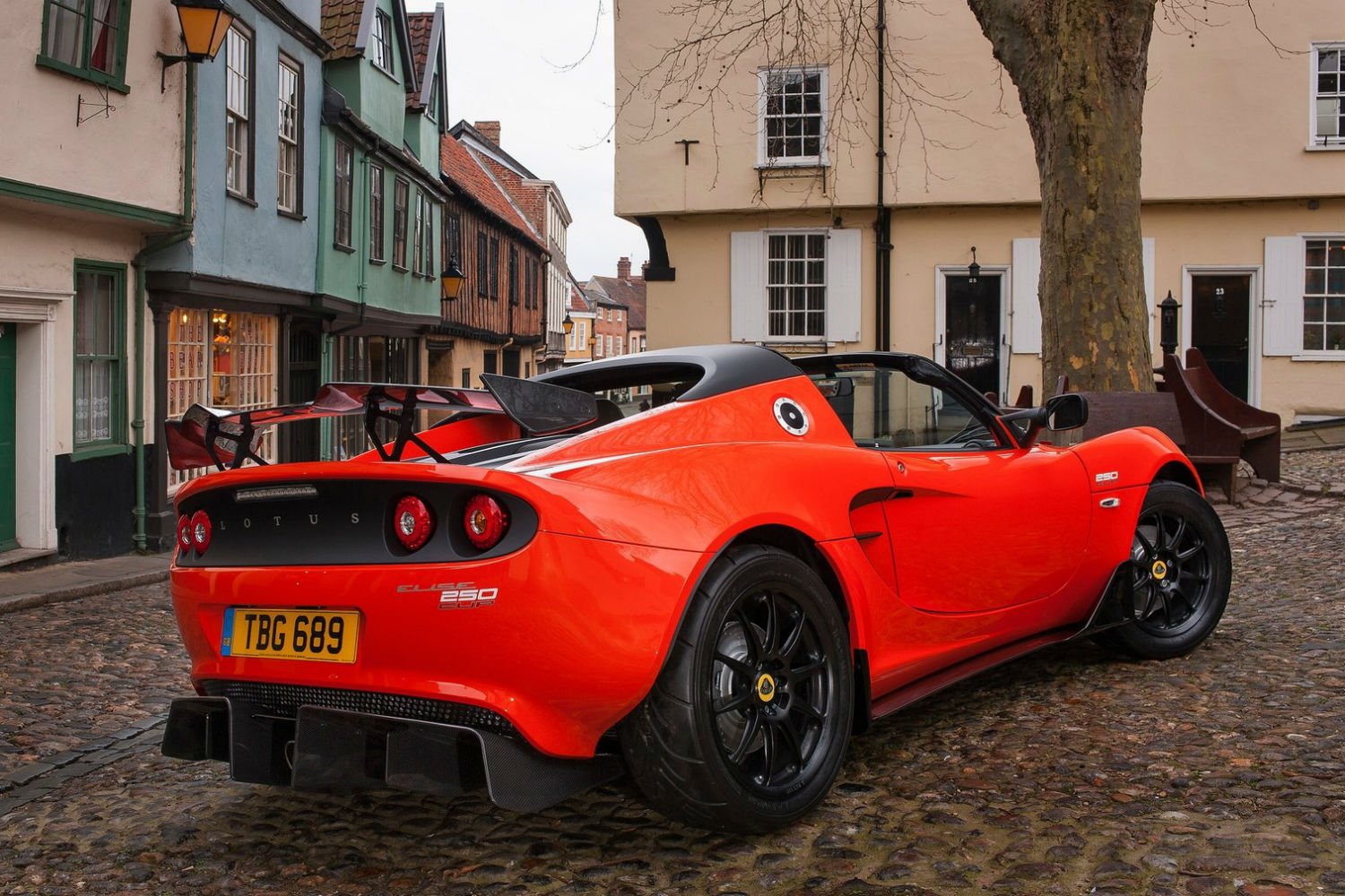 Lotus Elise Cup 250 2