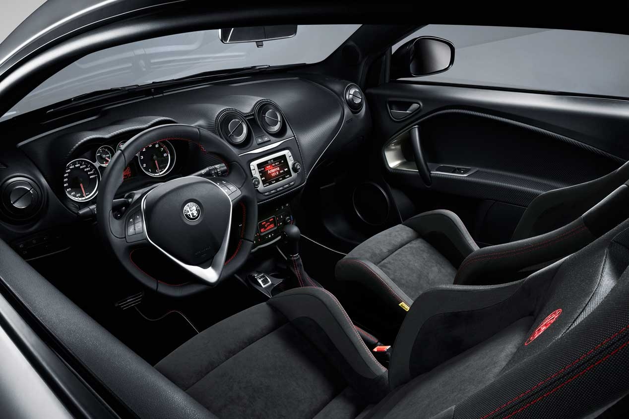 Alfa Romeo Mito 2017 - interior