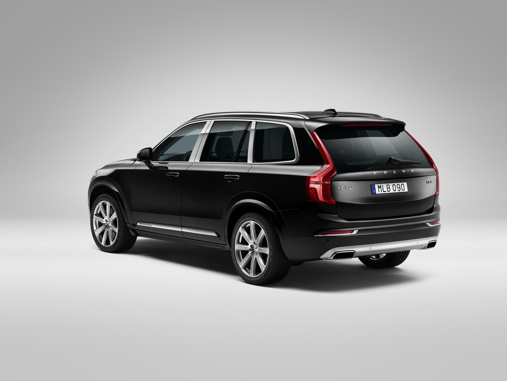 Volvo XC90 Excellence 2