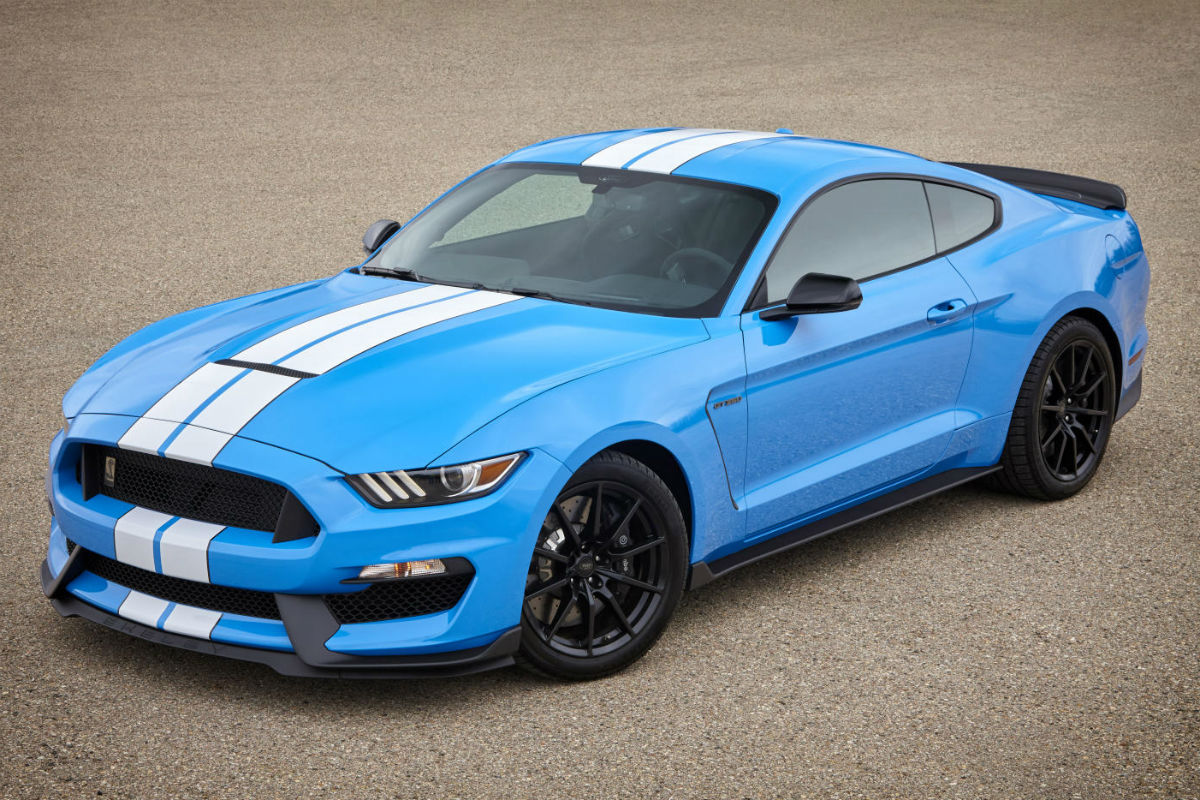 Ford Shelby Mustang GT350 1