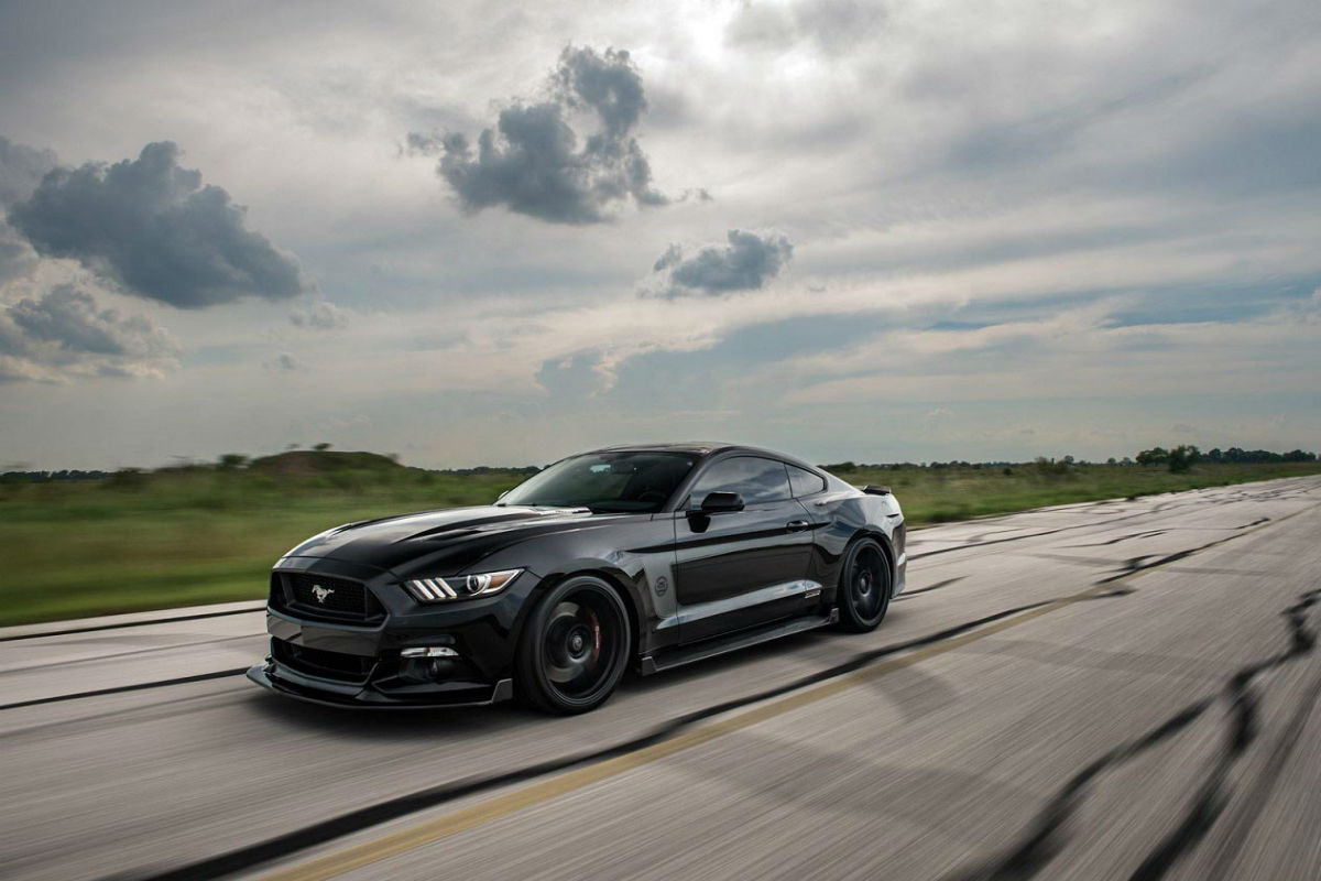 Hennessey Ford Mustang HPE800 25 Aniversario 1