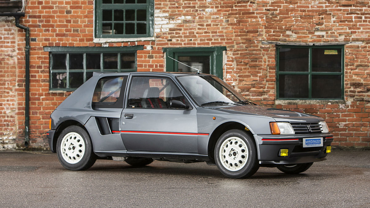 Peugeot 205 T16