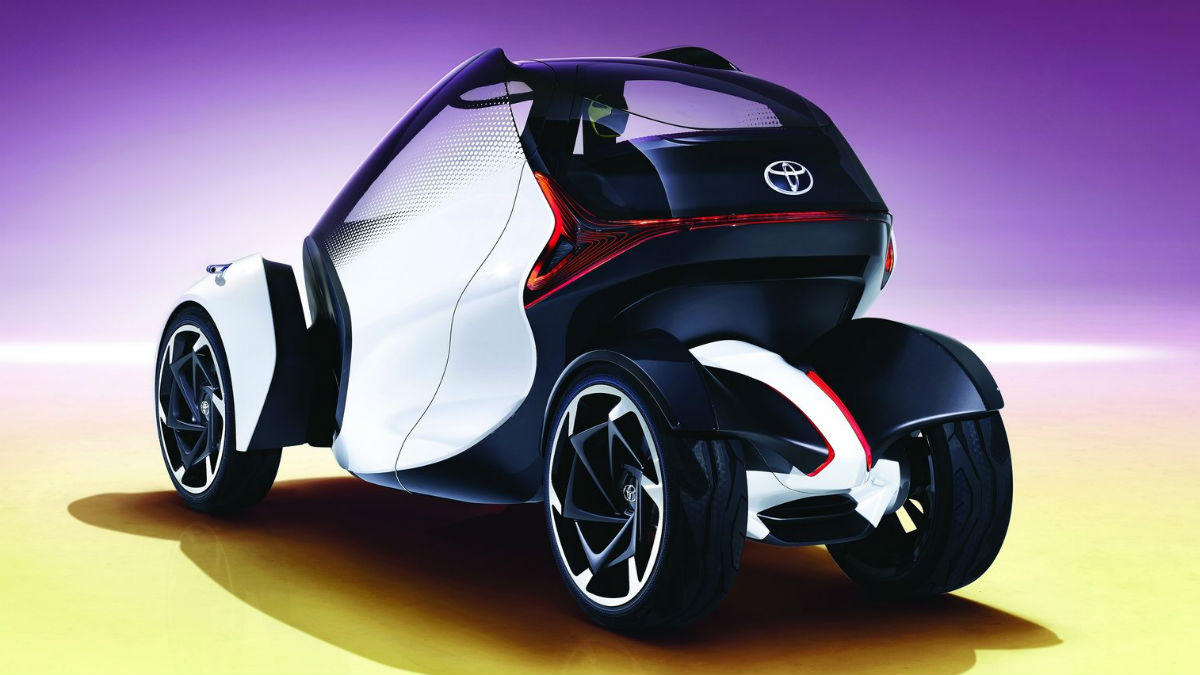 Toyota i-Tril
