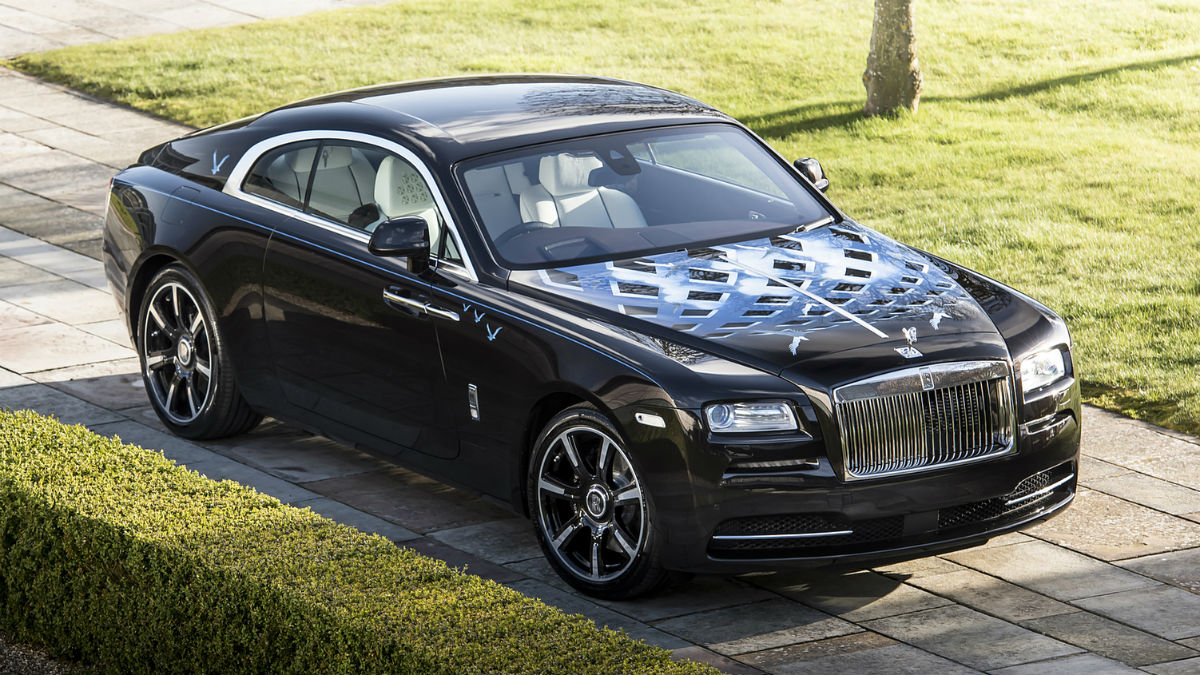 El nuevo Rolls-Royce Wraith creado con la colaboración de Roger Daltrey se venderá con el fin de recaudar dinero para diferentes asociaciones.