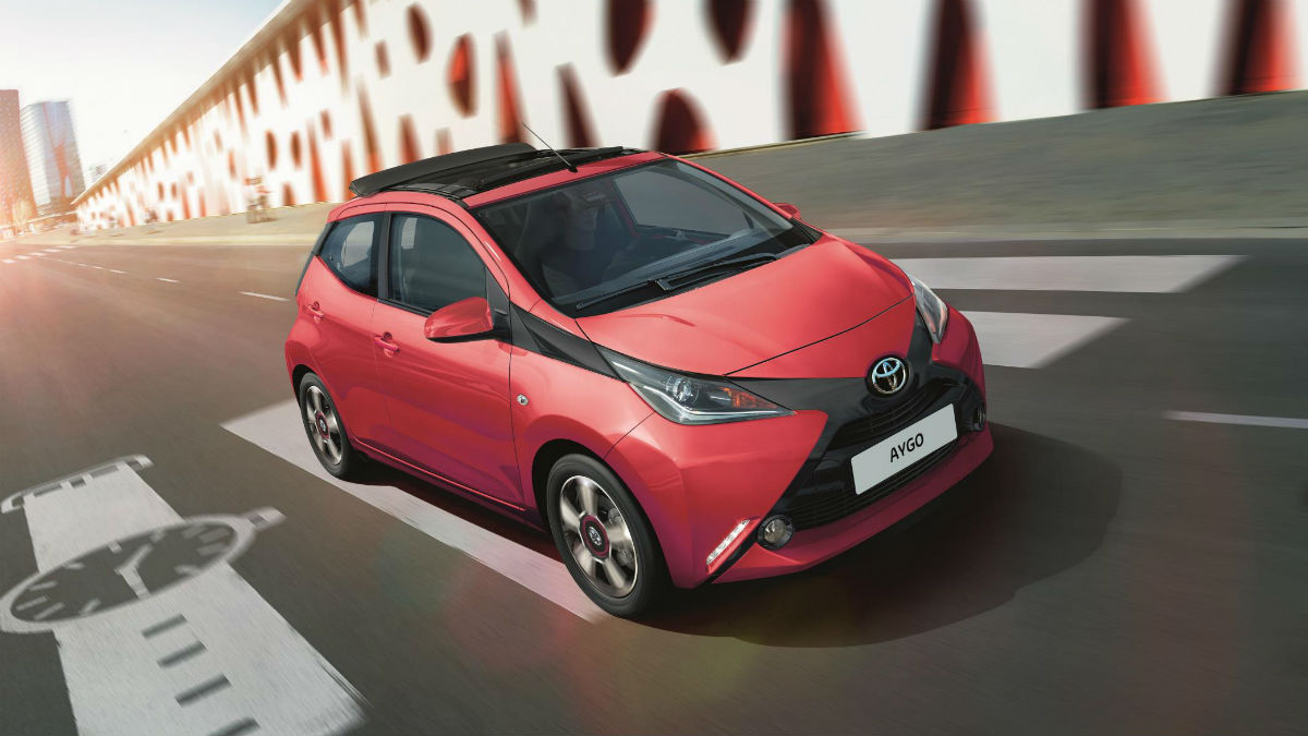 El Toyota Aygo se renueva con la llegada de dos nuevos acabados que no hacen sino aumentar su atractivo.