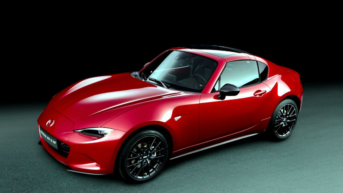 El nuevo Mazda MX-5 RF Ignition será presentado en la próxima edición del Salón de Barcelona.