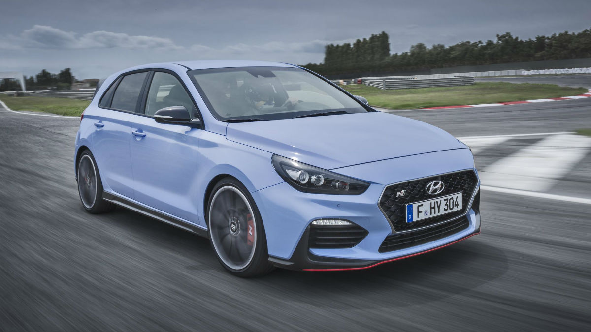 El nuevo Hyundai i30 N se presenta con la opción de elegir entre dos variantes diferentes, una con 250 CV y la otra con 275.