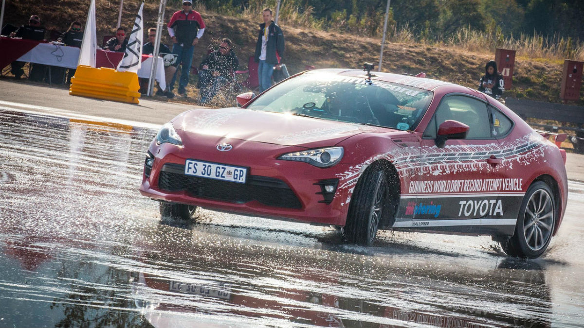 El Toyota GT86 firma un nuevo récord de derrape.