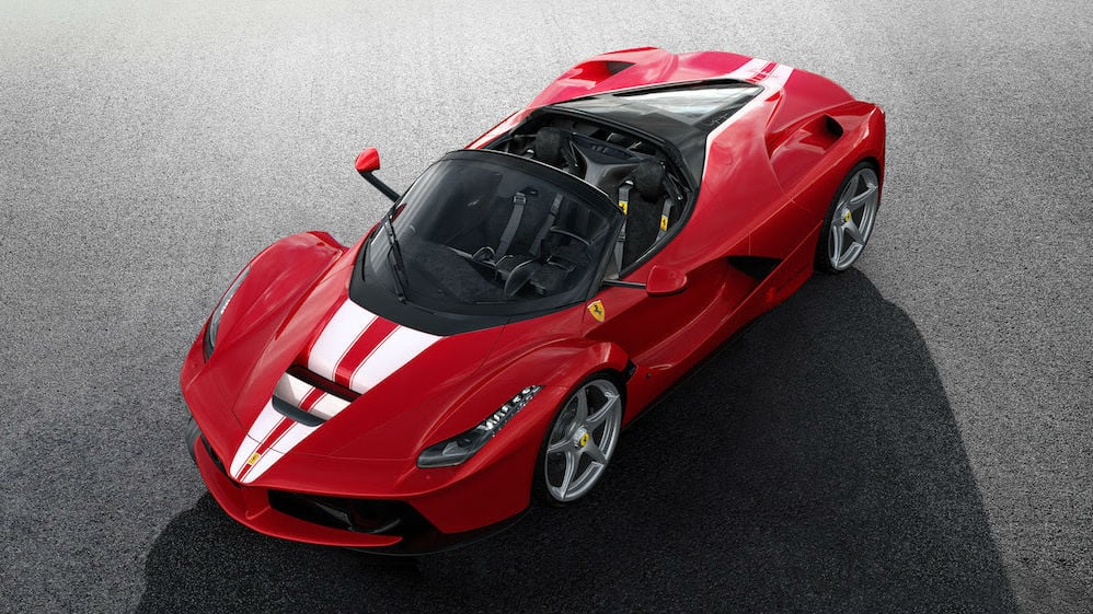 Ferrari ha anunciado que, con motivo de su 70 aniversario, subastará con fines benéficos una edición especial y única del espectacular LaFerrari Aperta.