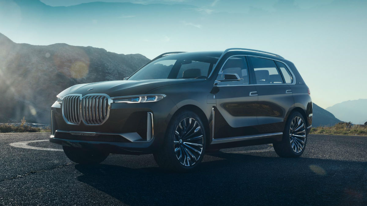 El nuevo BMW Concept X7 iPerformance se presenta en Frankfurt anticipando un lujoso SUV que veremos durante el año 2018.