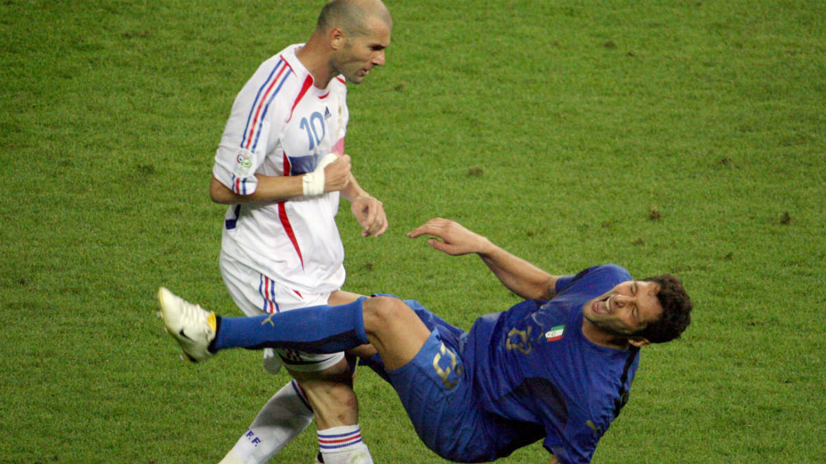 Zidane y Materazzi en el Mundial 2006. (AFP)