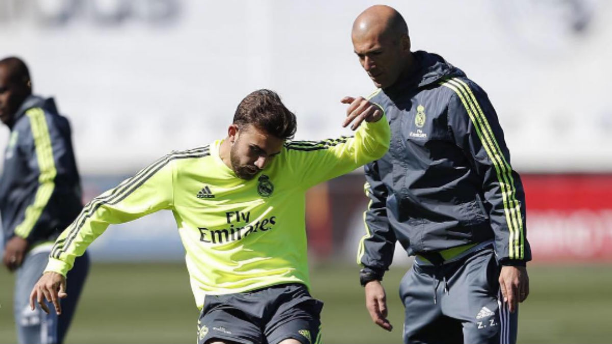 Zidane y Mayoral en un entrenamiento.