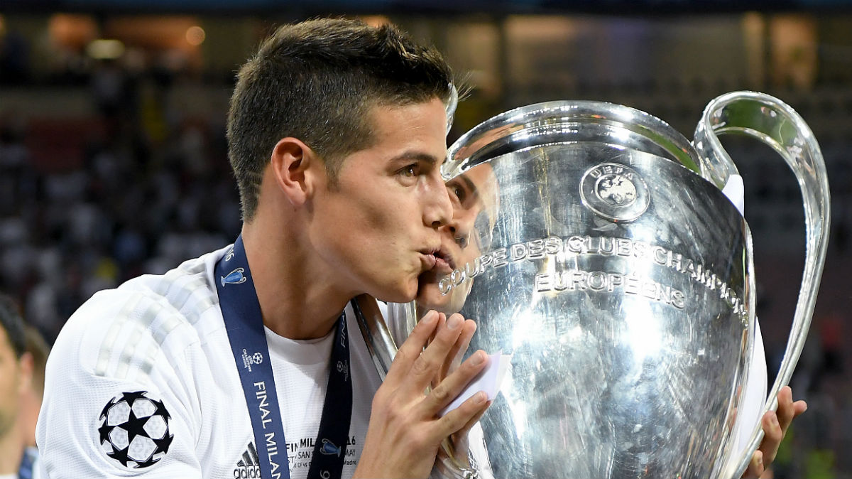 James Rodríguez besa la Champions League. (Getty)