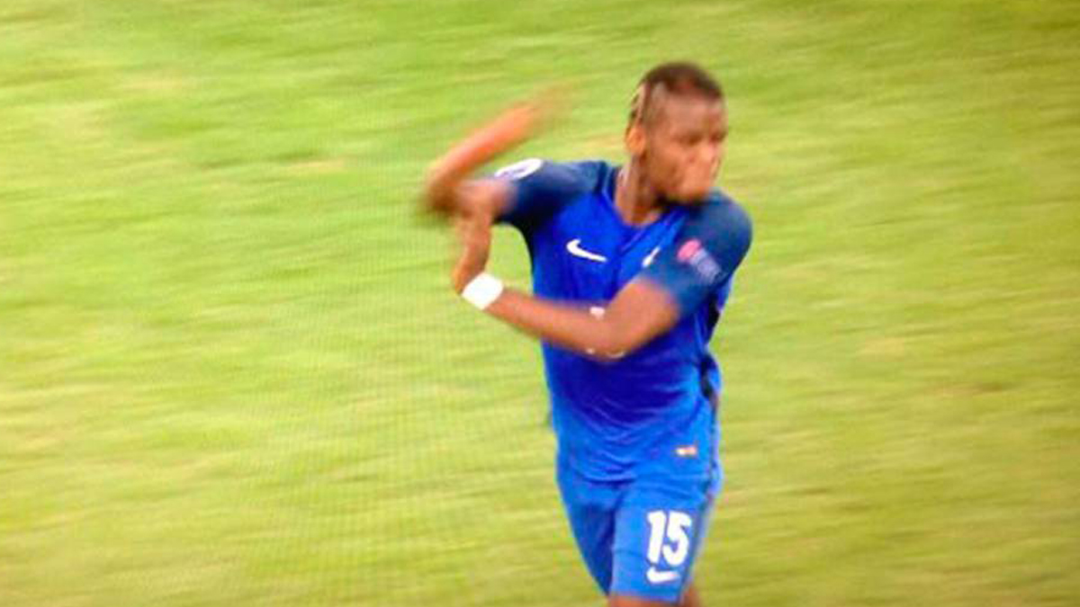 El polémico gesto de Pogba, que está dando mucho que hablar en Francia.