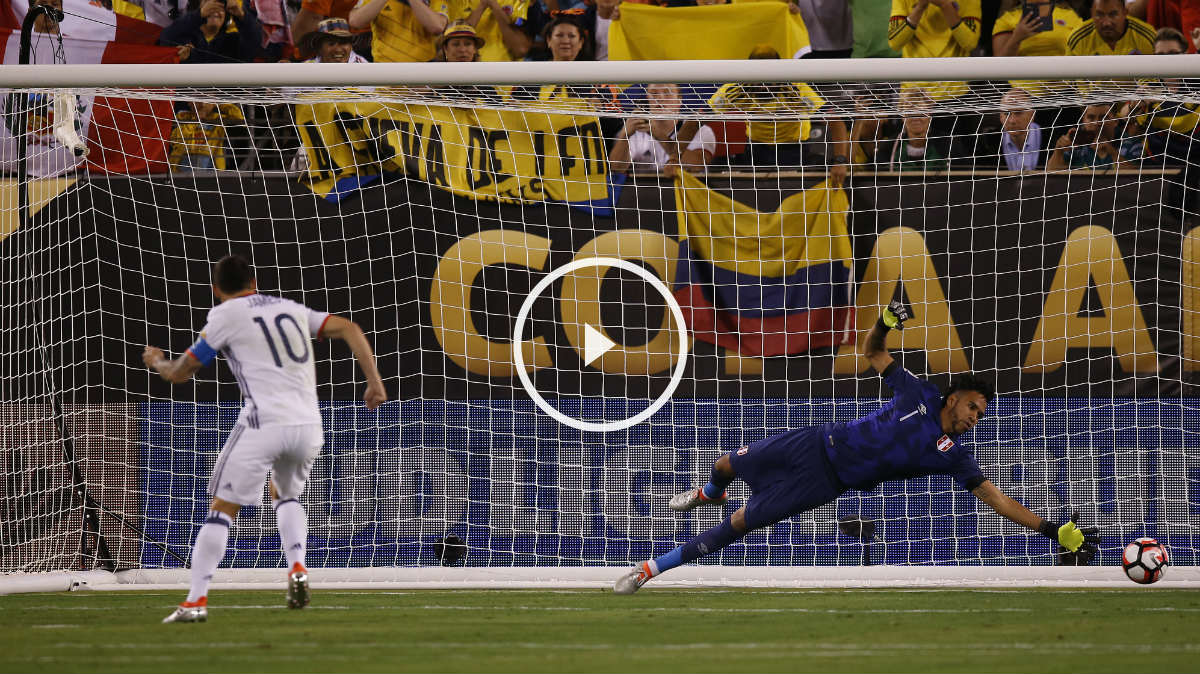 James Rodríguez marcó en la tanda de penaltis. (AFP)