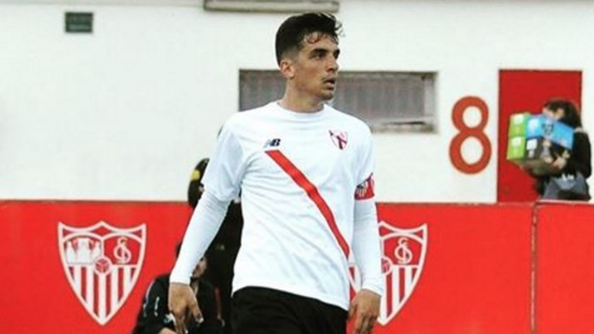 Francisco Tena jugando con el Sevilla Atlético. (Instagram Francisco Tena)
