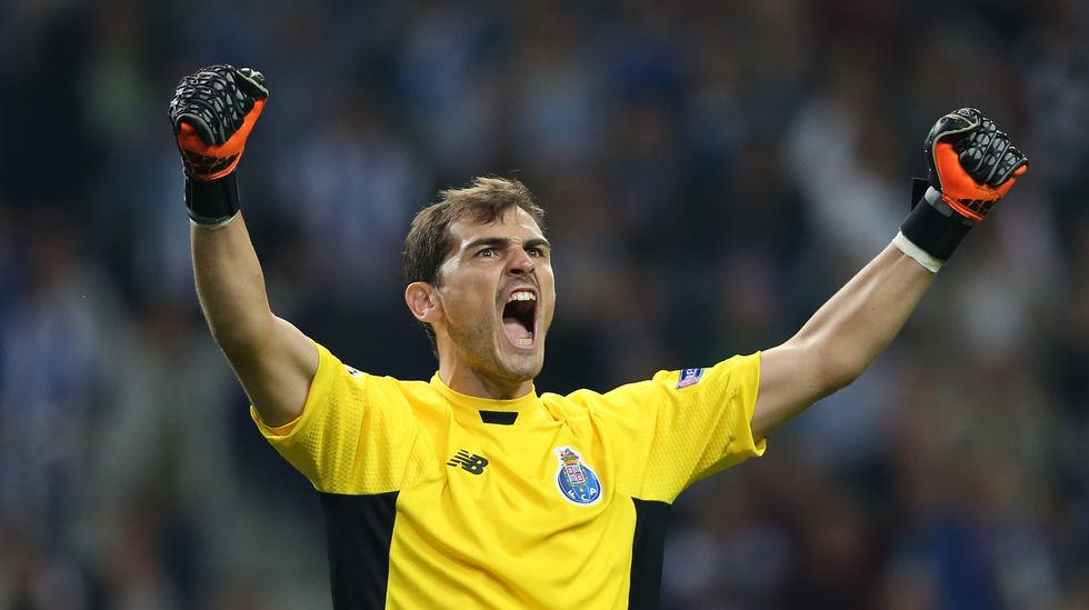 Iker Casillas, en un partido ante el Oporto. (Getty)