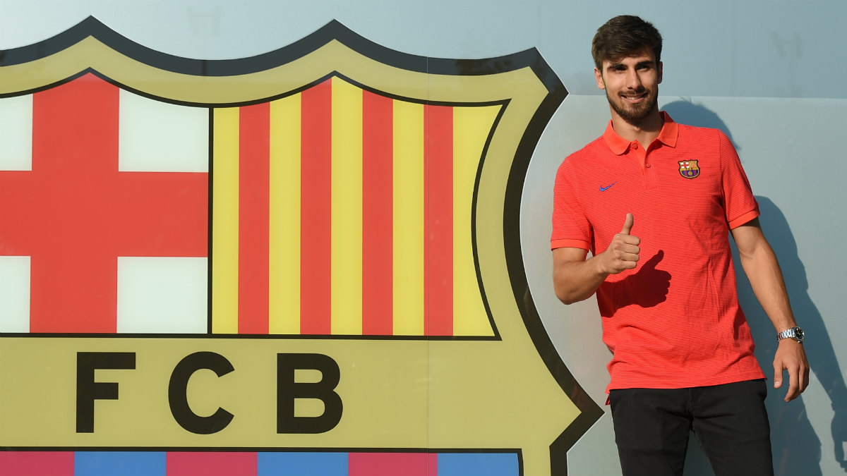 André Gomes, en su presentación con el Barcelona. (AFP)