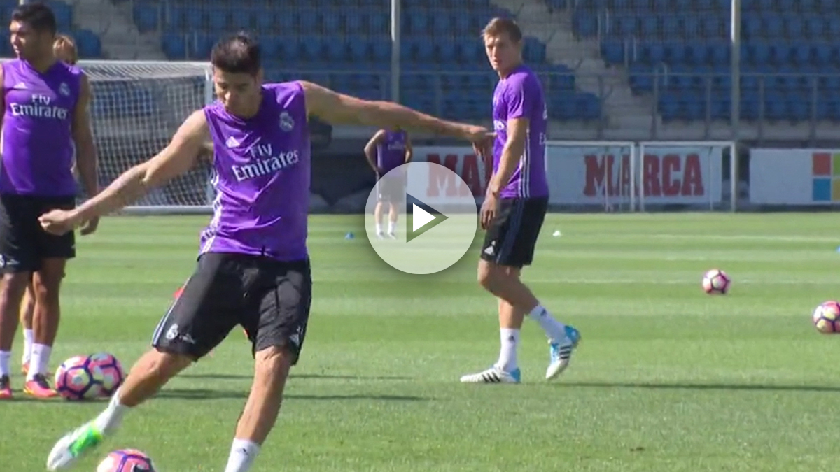 Álvaro Morata anotó un gran gol en el entrenamiento. (realmadrid.com)