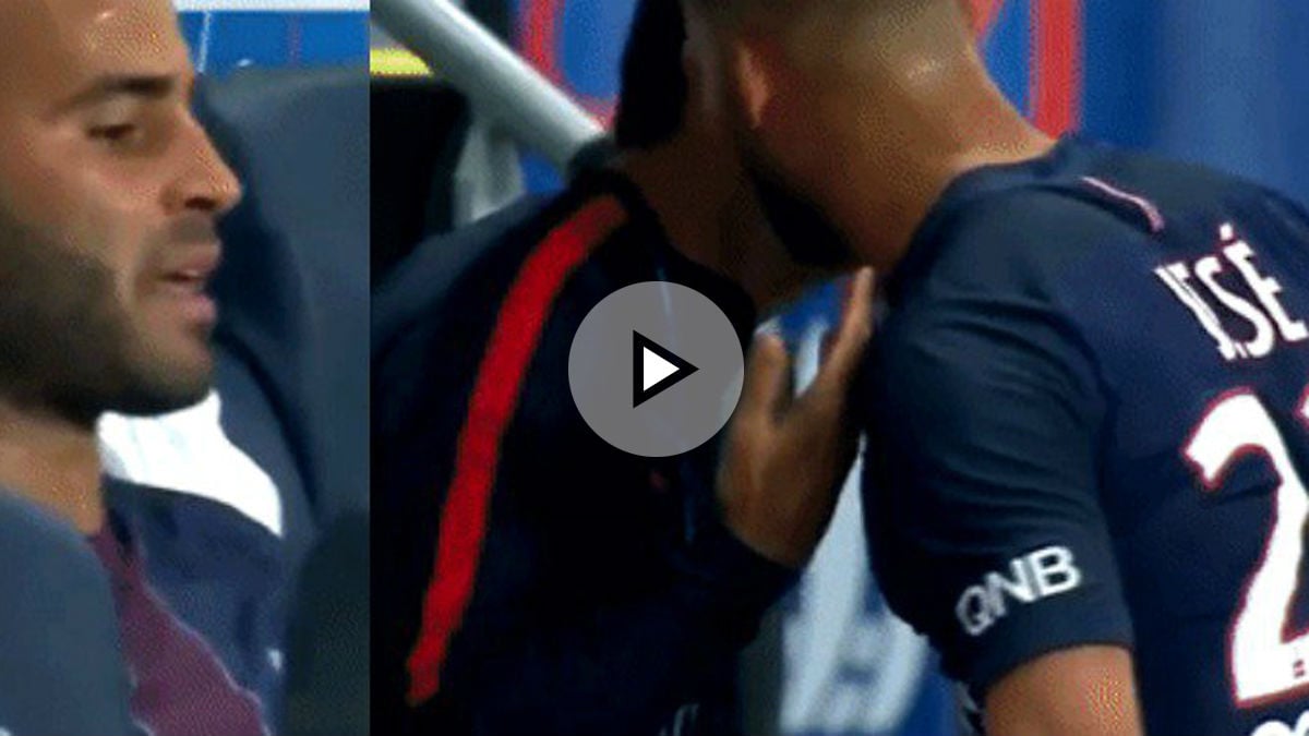 Jesé, muy enfadado tras ser sustituido por Emery.