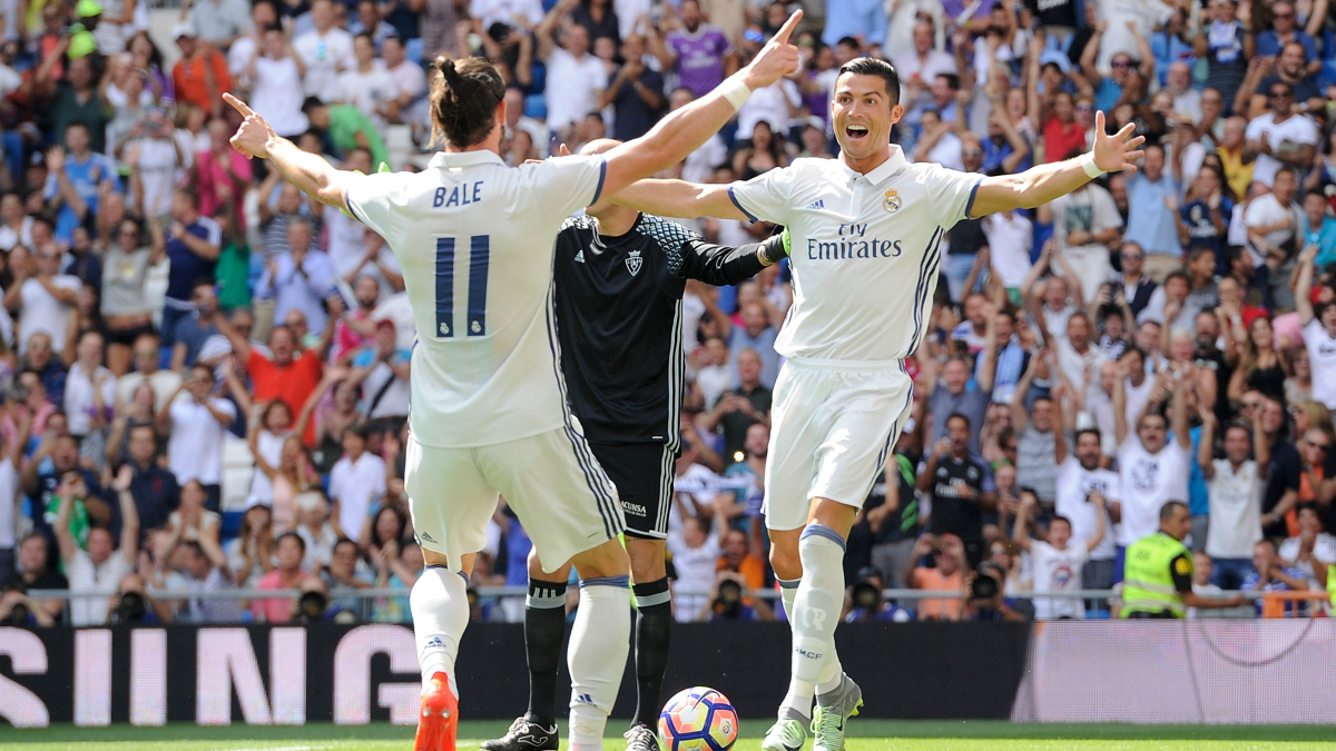 Cristiano y Bale celebran un gol frente a Osasuna. (Getty)