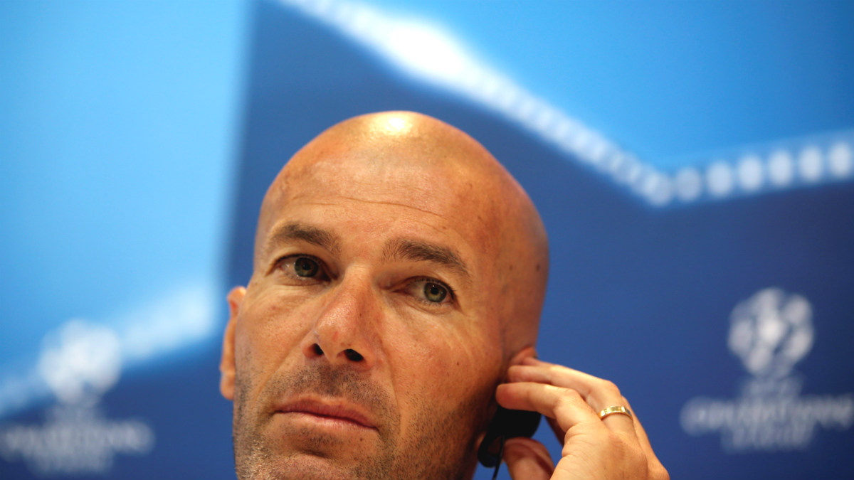 Zidane, en la rueda de prensa. (Reuters)
