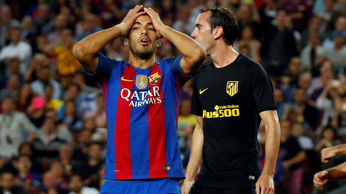 Luis Suárez durante el partido contra el Atlético. (Reuters)