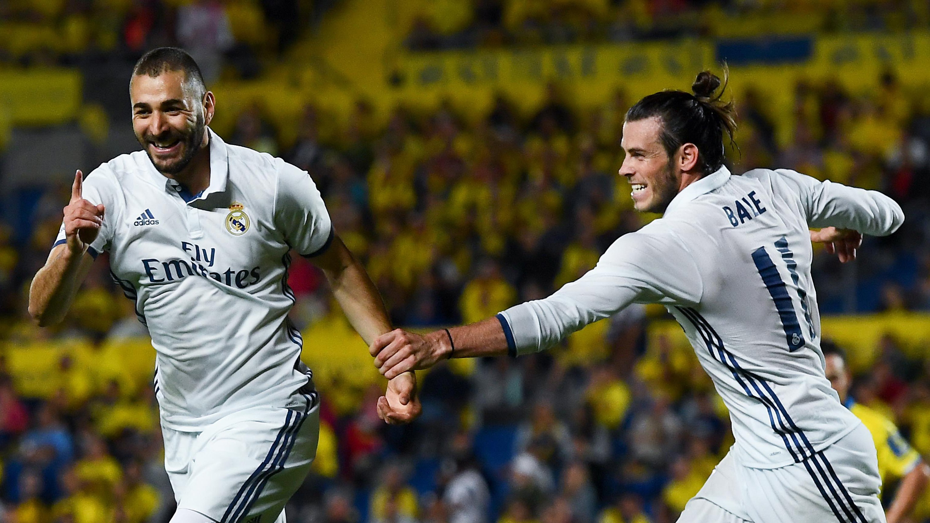 Benzema y Bale, celebrando un gol del Real Madrid.