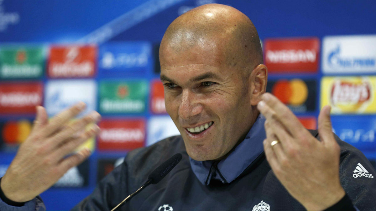 Zidane, en la rueda de prensa previa al Legia. (EFE)