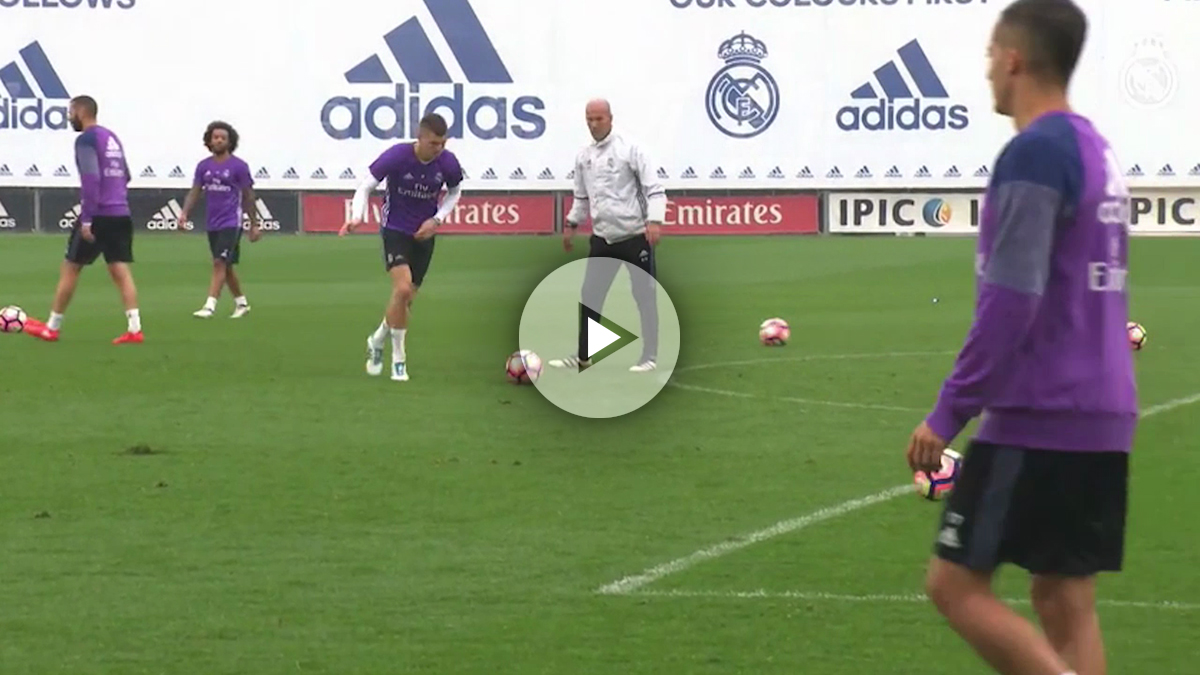 Kroos inventó el disparo perfecto: quitó las telarañas a la escuadra tras una pared con Zidane
