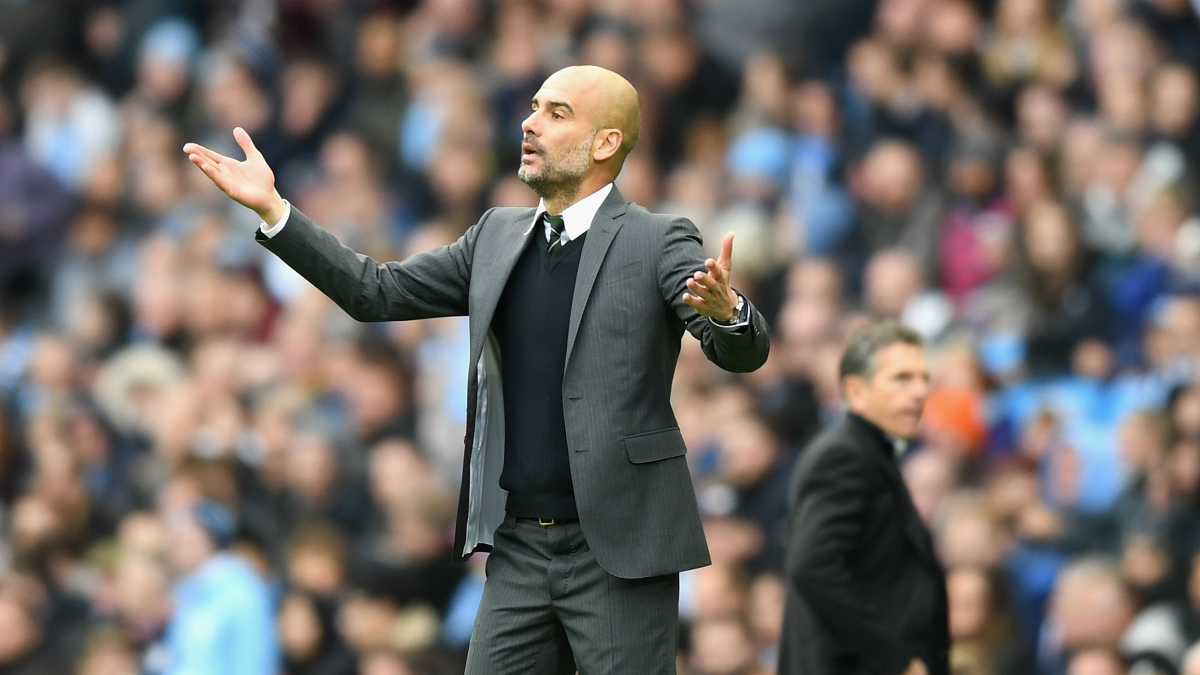 Guardiola protesta en el transcurso del Manchester City-Southampton. (Getty)