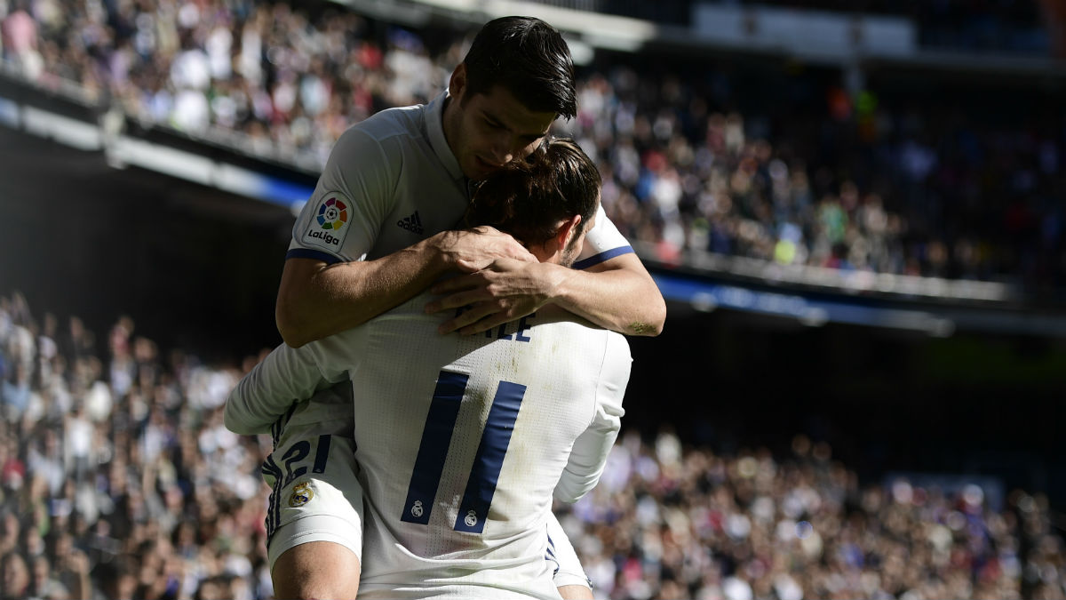 Morata celebra con Bale su gol al Leganés. (AFP)