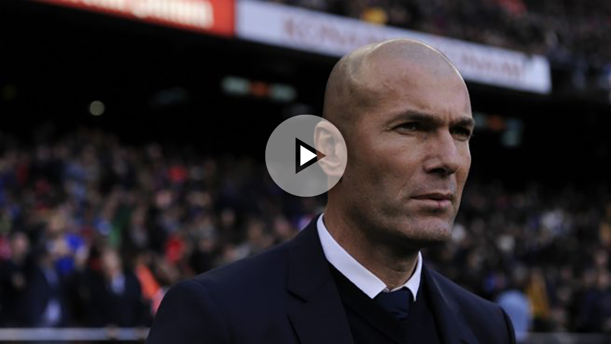 Zidane, en el partido del Camp Nou. (AFP)