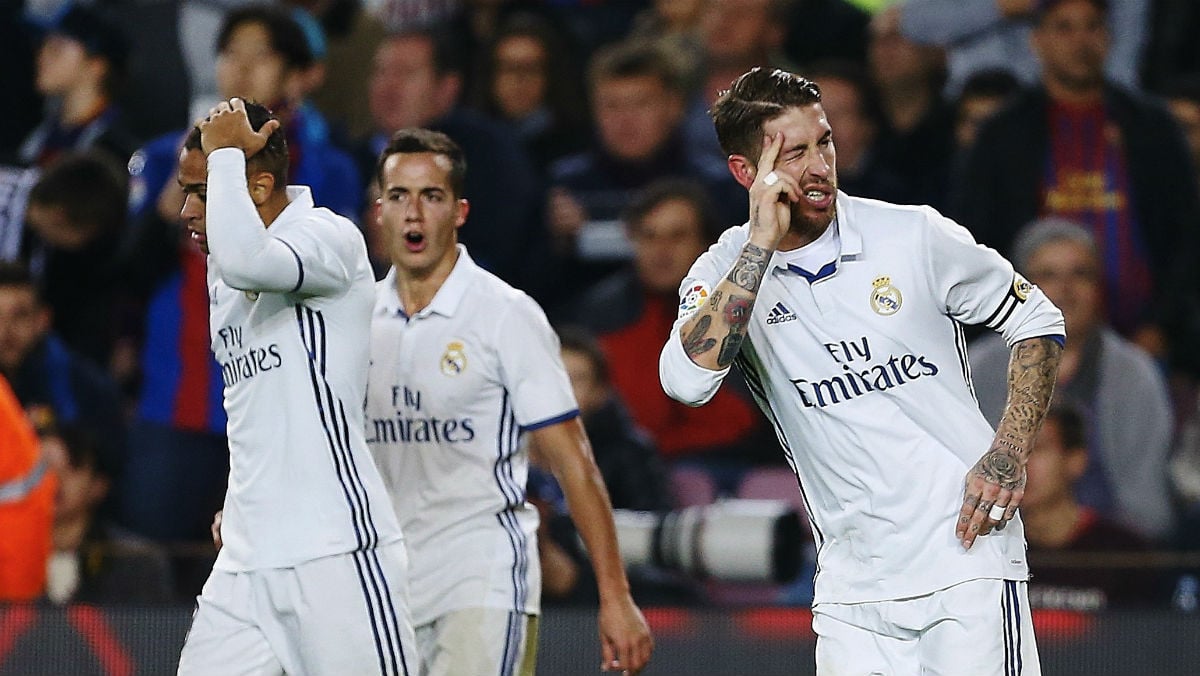 Sergio Ramos celebra su gol ante el Barcelona. (EFE)