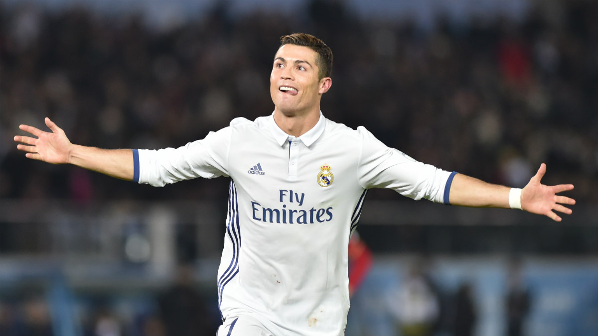 Cristiano Ronaldo celebra uno de sus tres goles. (AFP)