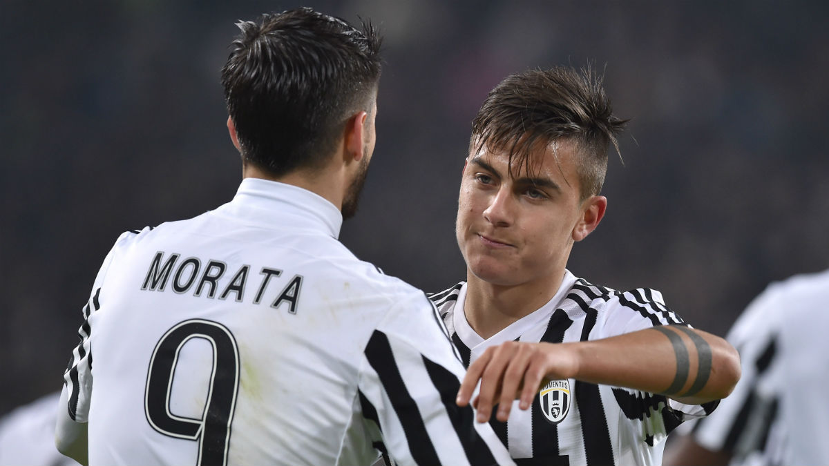 Morata y Dybala, en su etapa como compañeros en la Juventus. (Getty)