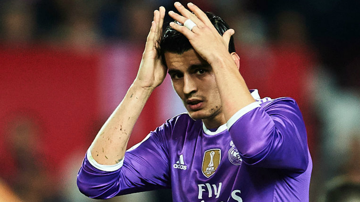 Morata se lamenta tras una ocasión fallada. (Getty Images)