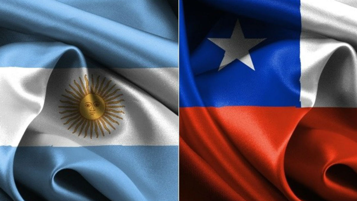 Argentina y Chile se enfrentan en Buenos Aires.