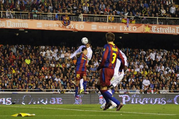 Cristiano y su golazo en la final de Copa del Rey. (AFP)