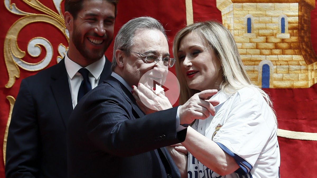 Los besos de Cifuentes a Florentino despertaron los vítores de la plantilla